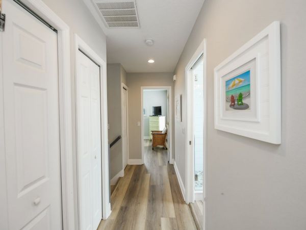 Three Bedroom Vacation Rental Luxury Pool Home Holmes Beach