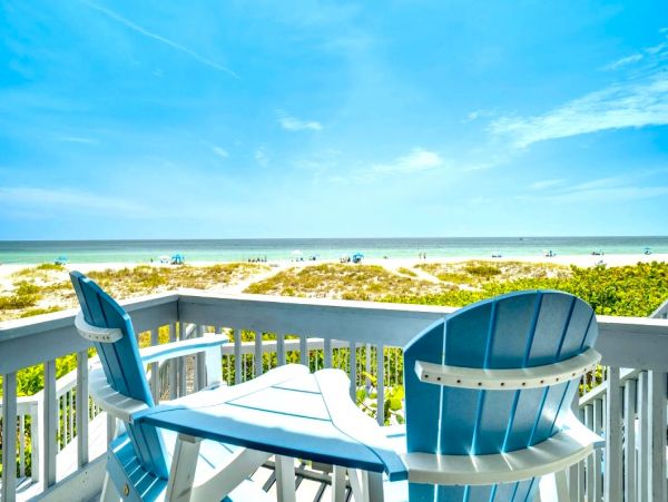 Gulf Front Holmes Beach Two Bedroom Vacation Condo