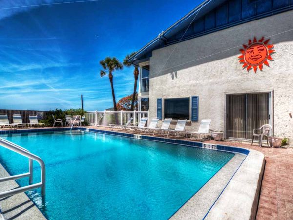 Lovely Condo with 2 Bedrooms in Holmes Beach