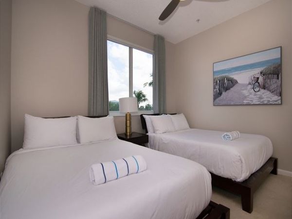 Anna Maria Three Bedroom Luxury Beach Condo on Beach