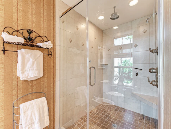 Anna Maria Island Holmes Beach Condo 8128