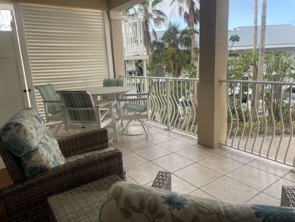 Anna Maria Island Holmes Beach Condo 8128