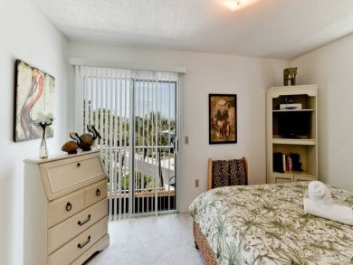 3 Bedroom Holmes Beach Vacation Rental Sleeps 6 Walk to Beaches