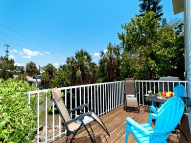 3 Bedroom Holmes Beach Vacation Rental Sleeps 6 Walk to Beaches