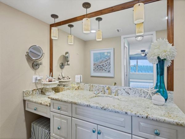 Longboat Key Gulf Front Vacation Rental - Stunning Views & Comfort