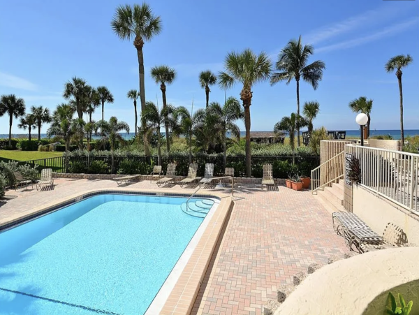 Longboat Key Gulf Front Vacation Rental - Stunning Views & Comfort