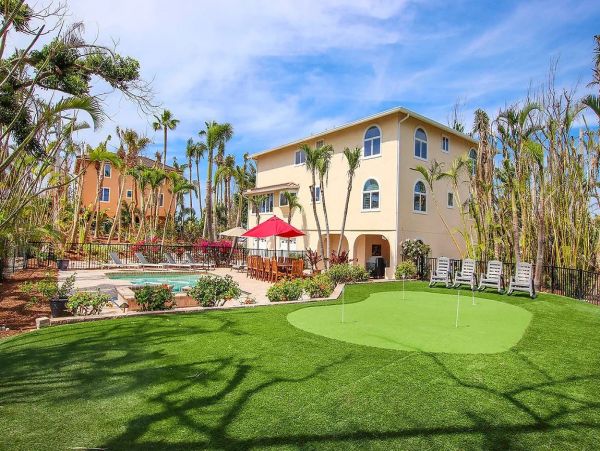 Five Bedroom Luxury Captiva Rental Convenient to the Village