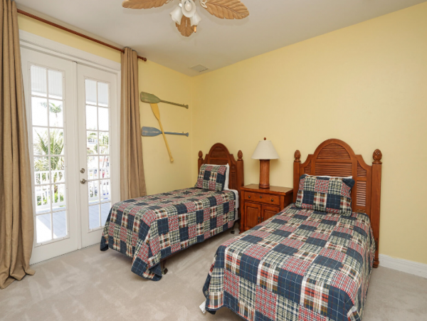 Captiva Vacation Rental Five Bedrooms 140ft to Beach