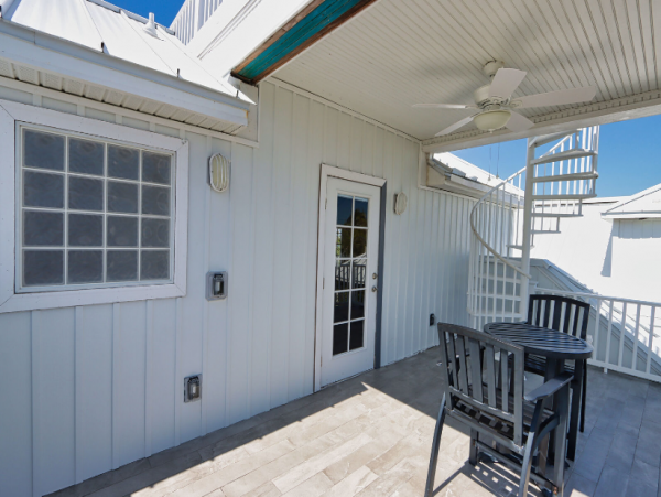 Captiva Vacation Rental Five Bedrooms 140ft to Beach