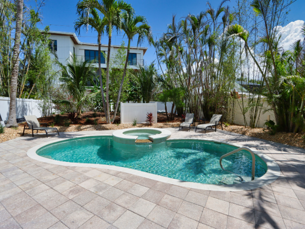 Captiva Vacation Rental Five Bedrooms 140ft to Beach
