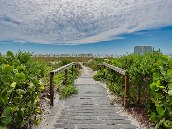 Two week minimum Sanibel Condo