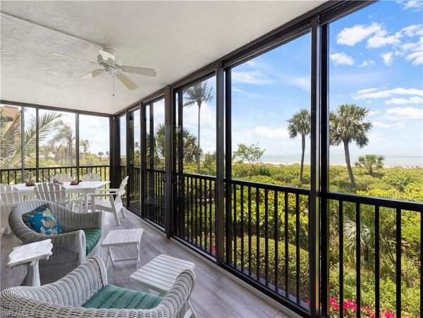 Two week minimum Sanibel Condo