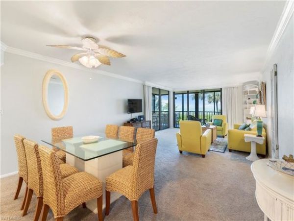 Two week minimum Sanibel Condo