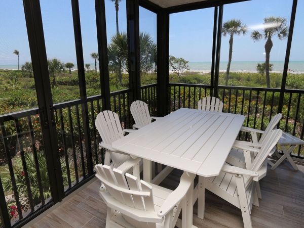 Two week minimum Sanibel Condo