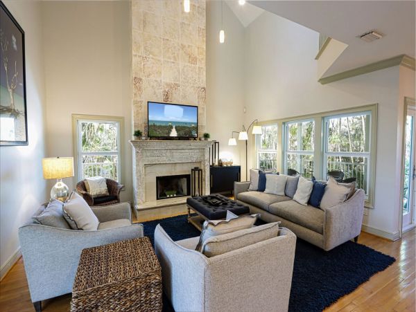 Captiva Island Five Bedroom Vacation Home Close to Beach