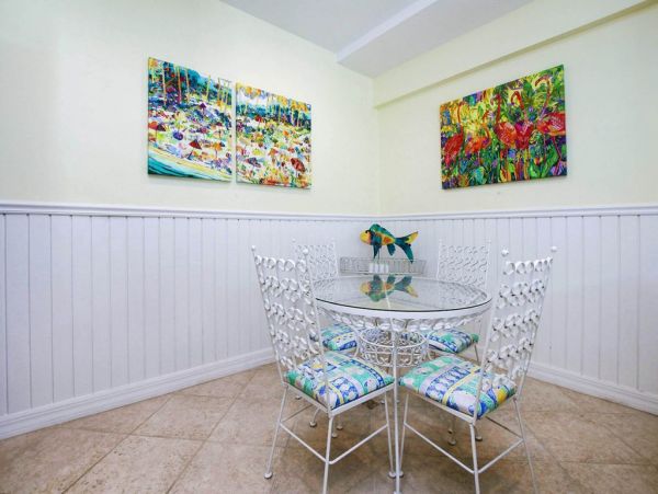 Charming Captiva Getaway with Prime Beach Access and Luxury Amenities