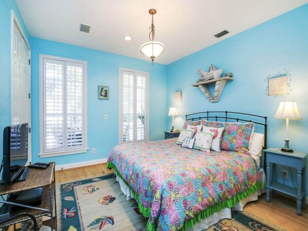 Charming Captiva Getaway with Prime Beach Access and Luxury Amenities