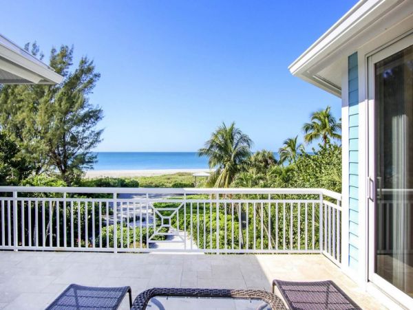 Luxury Captiva Five Bedroom Beach Vacation Home Sleeps 10