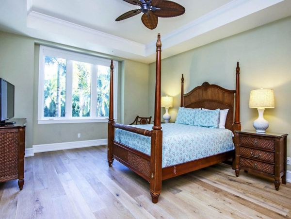 Luxury Captiva Five Bedroom Beach Vacation Home Sleeps 10