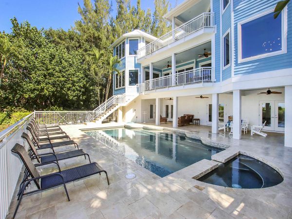 Luxury Captiva Five Bedroom Beach Vacation Home Sleeps 10