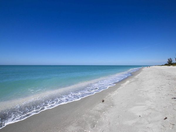 Luxury Captiva Five Bedroom Beach Vacation Home Sleeps 10