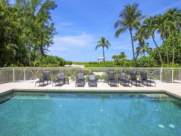Luxury Captiva Five Bedroom Beach Vacation Home Sleeps 10