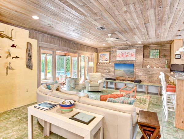 Four Bedroom Plus Den Value Captiva Vacation Rental
