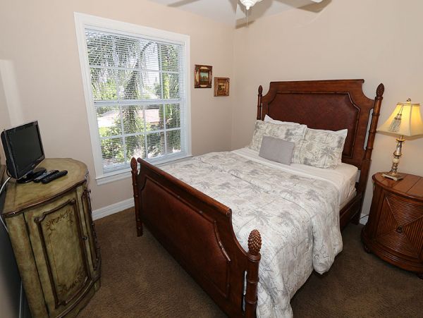Four Bedroom Captiva Vacation Rental with Pool & Gulf Views