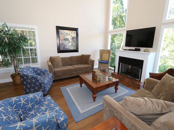 Four Bedroom Captiva Vacation Rental with Pool & Gulf Views