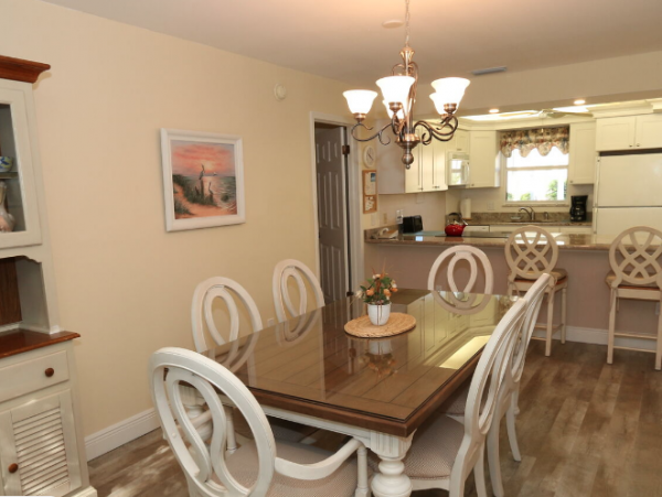Sanibel Island Two Bedroom Vacation Rental Path to Beach.