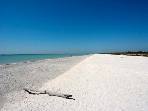 Sanibel Island Two Bedroom Vacation Rental Path to Beach.