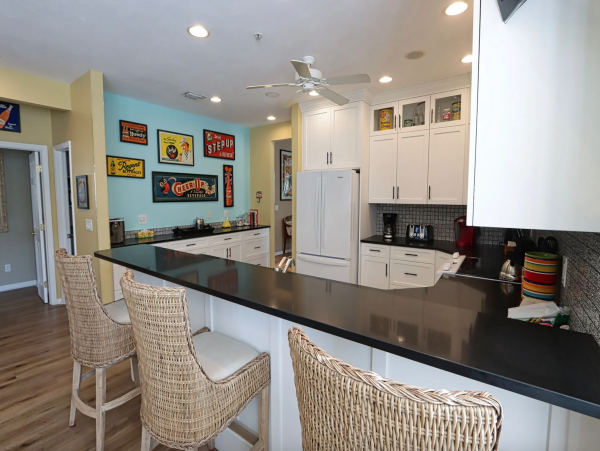 Captiva  Village Vacation Rental Pool Home Sleeps 12