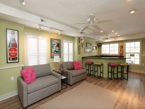 Captiva  Village Vacation Rental Pool Home Sleeps 12