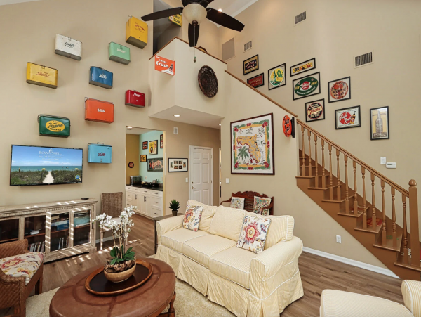 Captiva  Village Vacation Rental Pool Home Sleeps 12