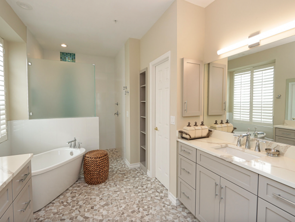 Captiva  Village Vacation Rental Pool Home Sleeps 12