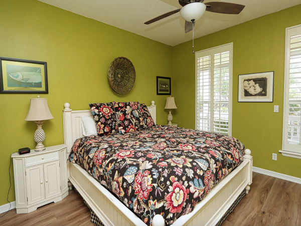 Captiva  Village Vacation Rental Pool Home Sleeps 12