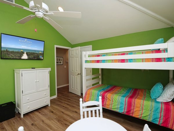 Captiva Island Vacation Home With Private Heated Pool