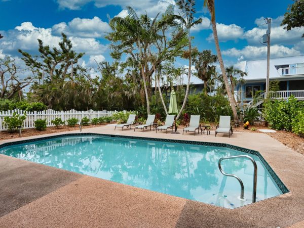 Captiva Island Vacation Home With Private Heated Pool