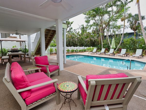 Captiva Island Vacation Home With Private Heated Pool