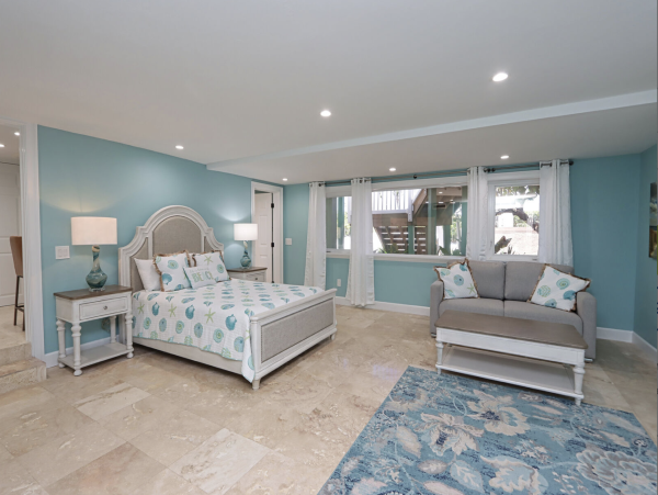 Beach Vacation Rental Home on Captiva Island with Pool