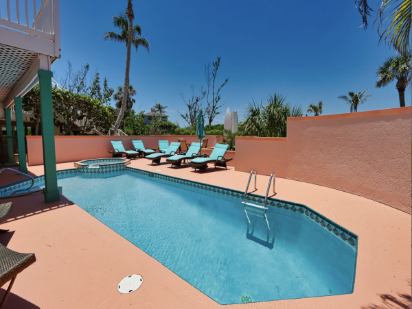 Beach Vacation Rental Home on Captiva Island with Pool