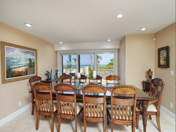 Beach Vacation Rental Home on Captiva Island with Pool