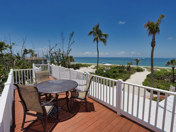 Beach Vacation Rental Home on Captiva Island with Pool