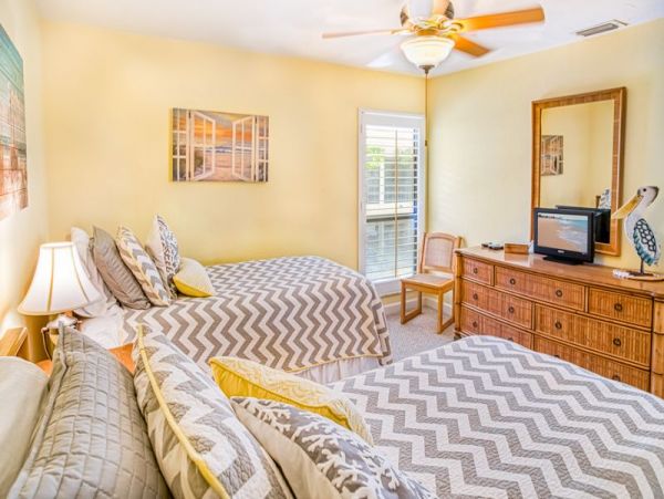 Captiva Island Vacation Home Rent Three Bedrooms Sleeps 6
