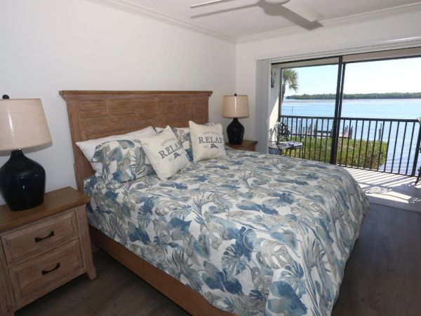 Sanibel Vacation Condo Two Bedroom Bay Views