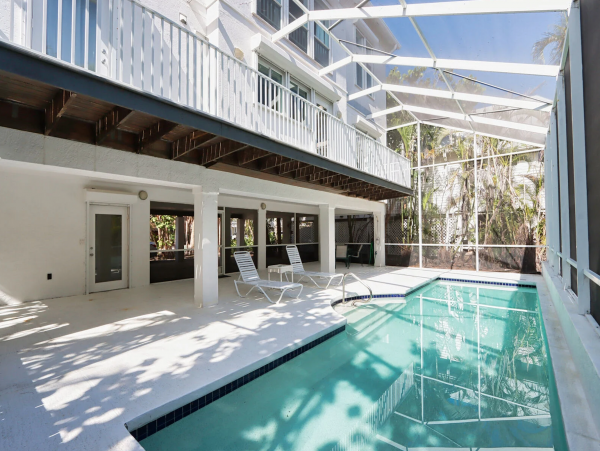 Island Escape with Pool & Prime Captiva Location - 300 Yards from the Beach