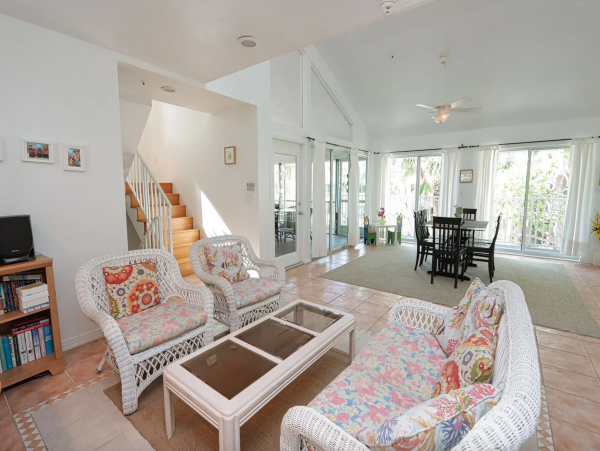Island Escape with Pool & Prime Captiva Location - 300 Yards from the Beach