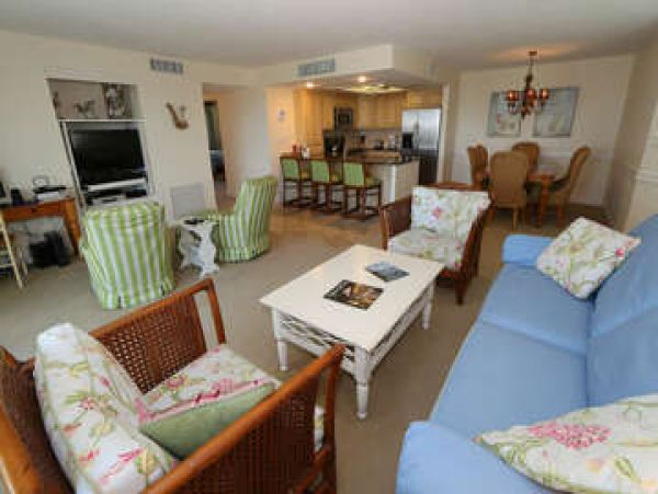 Sanibel Island Condo with Gulf Views