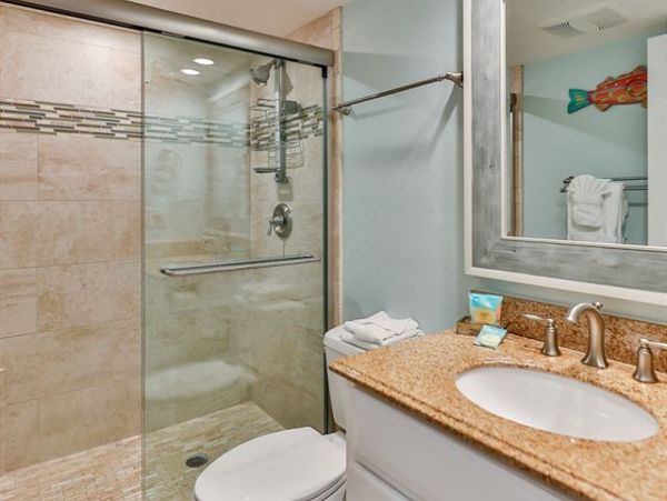 Sanibel Vacation Condo Sleeps Six Guests On Beach