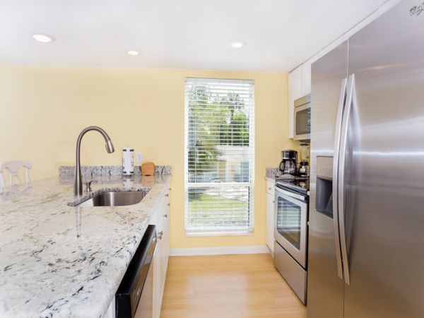 Renovated Sanibel 3 Bedroom Vacation Condo Sleeps Six